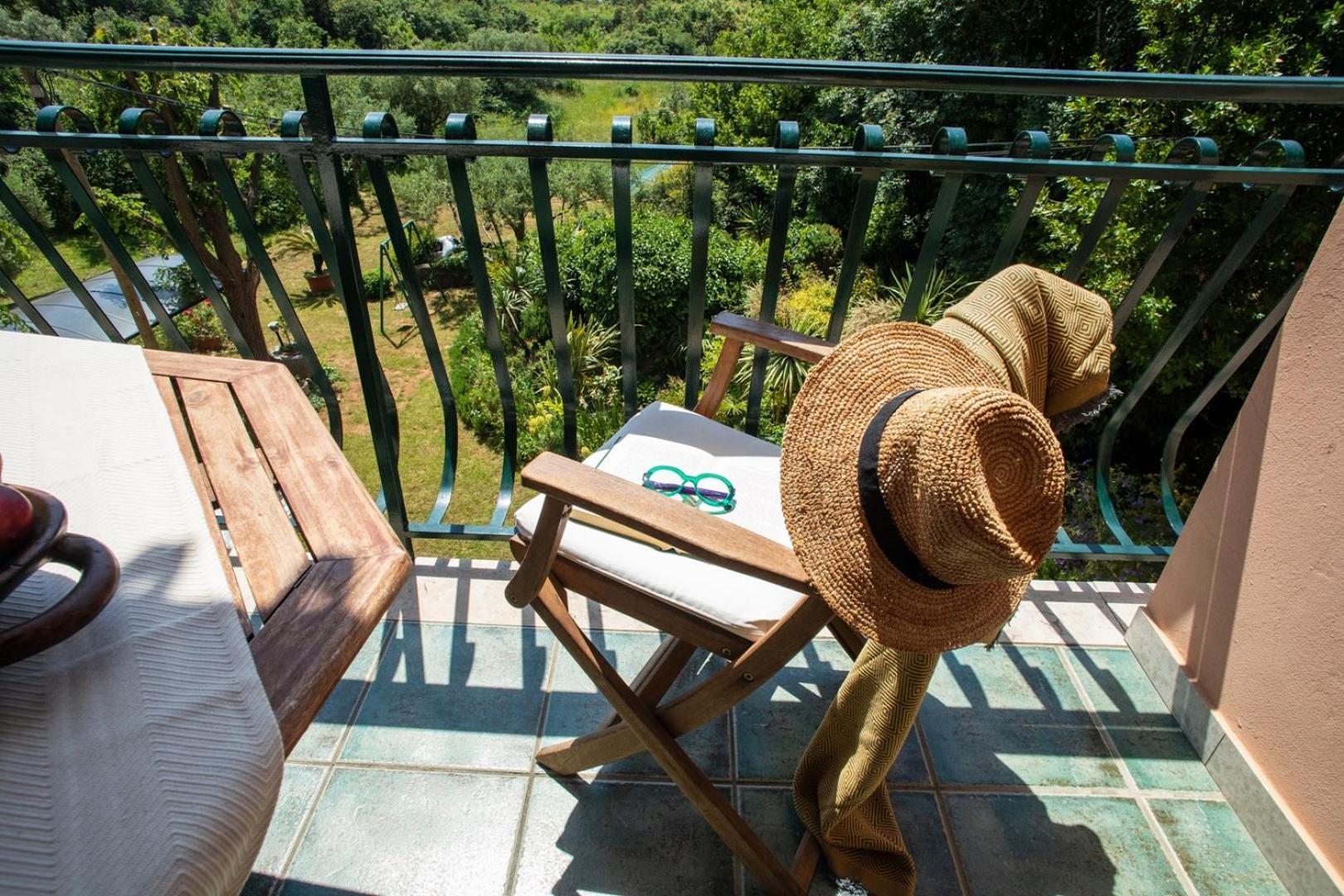 Villa Mareonda - Apartments Sussurro Ровин Екстериор снимка